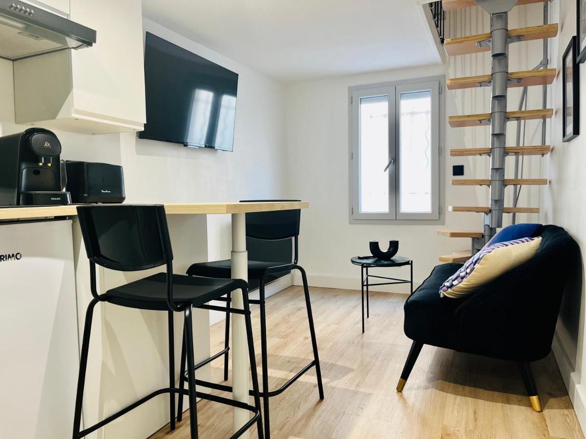 Suite Adamas Лион Екстериор снимка