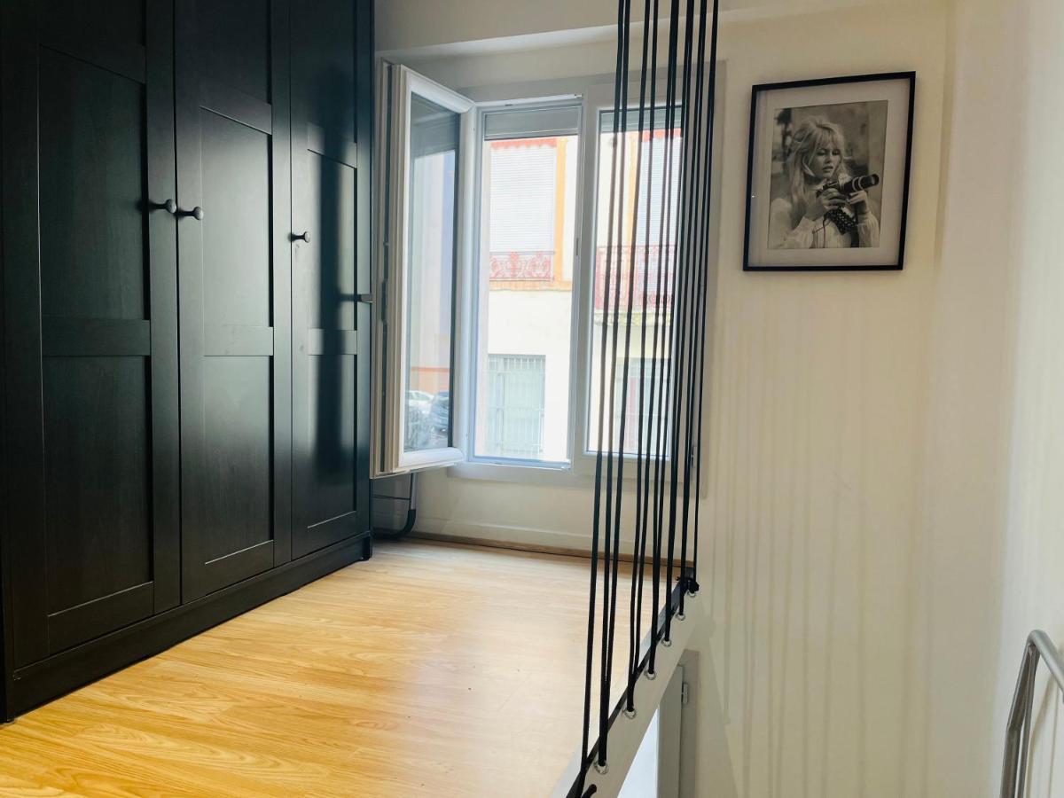 Suite Adamas Лион Екстериор снимка